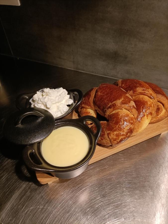 Bb Letterario Bed & Breakfast Ravenna Ngoại thất bức ảnh